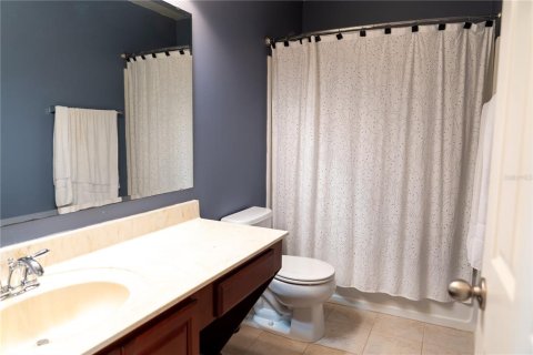 Townhouse in Sanford, Florida 2 bedrooms, 121.52 sq.m. № 2212797 - photo 12