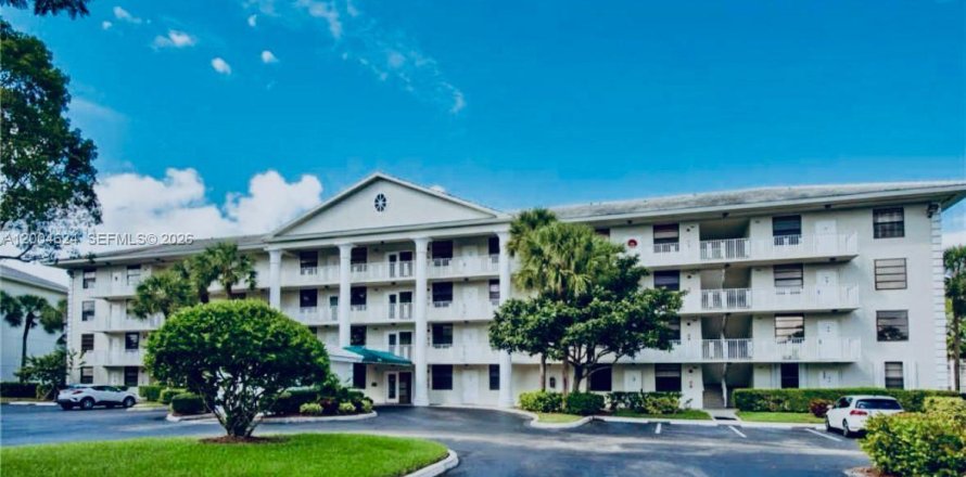 Condo in Davie, Florida, 2 bedrooms  № 2068687