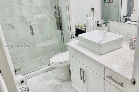 Condo in Davie, Florida, 2 bedrooms  № 2068687 - photo 5