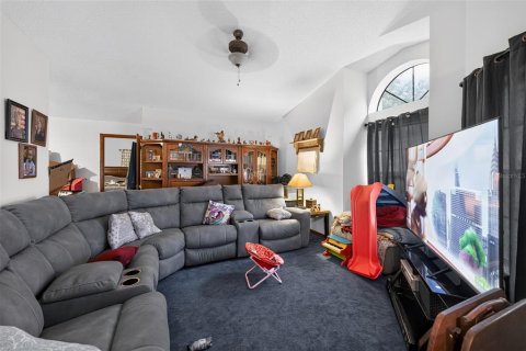 Casa en venta en Altamonte Springs, Florida, 4 dormitorios, 178.65 m2 № 2347444 - foto 17