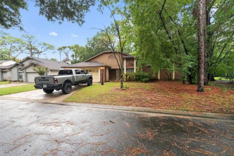Casa en venta en Altamonte Springs, Florida, 4 dormitorios, 178.65 m2 № 2347444 - foto 3