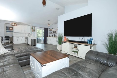 Купить виллу или дом в Лейк-Мэри, Флорида 9 комнат, 152.36м2, № 1785523 - фото 25
