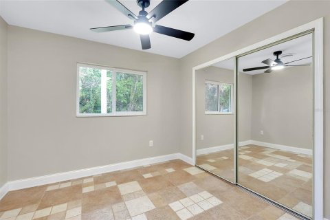 House in Englewood, Florida 4 bedrooms, 187.66 sq.m. № 1795072 - photo 26