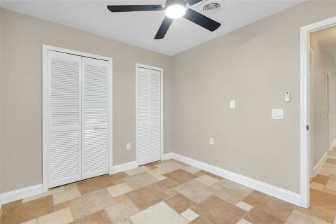 House in Englewood, Florida 4 bedrooms, 187.66 sq.m. № 1795072 - photo 25
