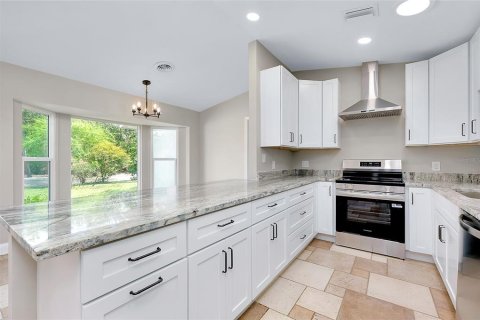 House in Englewood, Florida 4 bedrooms, 187.66 sq.m. № 1795072 - photo 10