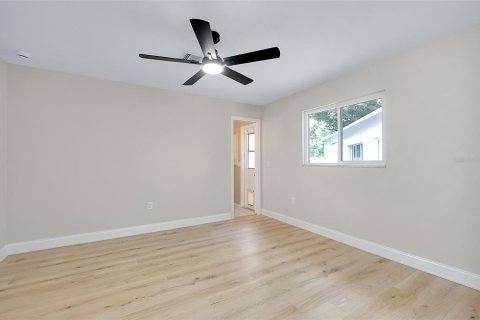 House in Englewood, Florida 4 bedrooms, 187.66 sq.m. № 1795072 - photo 30