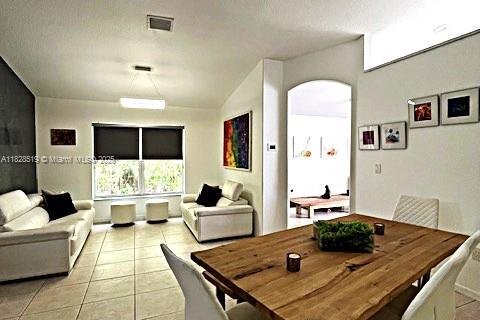 House in Homestead, Florida 3 bedrooms, 138.8 sq.m. № 1979896 - photo 6