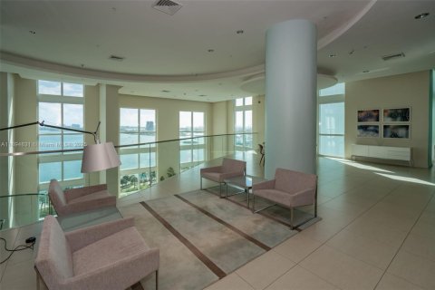 Copropriété à louer à Miami, Floride: 2 chambres, 128.02 m2 № 1949265 - photo 27