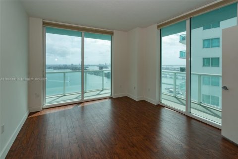 Copropriété à louer à Miami, Floride: 2 chambres, 128.02 m2 № 1949265 - photo 12