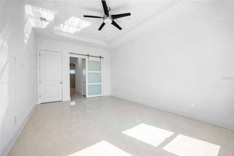 House in Punta Gorda, Florida 3 bedrooms, 196.3 sq.m. № 1827756 - photo 20