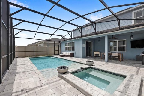 Villa ou maison à vendre à Davenport, Floride: 4 chambres, 246.75 m2 № 2149992 - photo 2