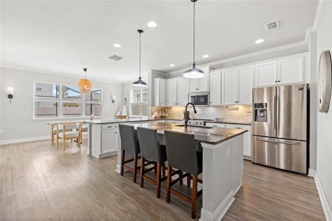 Villa ou maison à vendre à Davenport, Floride: 4 chambres, 246.75 m2 № 2149992 - photo 13