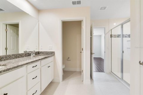 Townhouse in Kissimmee, Florida 3 bedrooms, 148.92 sq.m. № 2380804 - photo 12