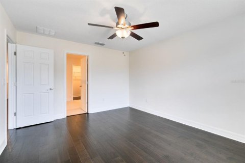 Townhouse in Kissimmee, Florida 3 bedrooms, 148.92 sq.m. № 2380804 - photo 14