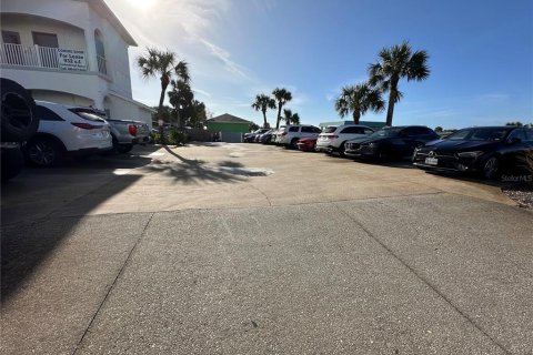 Propiedad comercial en alquiler en Flagler Beach, Florida № 1792100 - foto 2