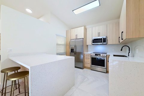 Villa ou maison à vendre à Coconut Creek, Floride: 3 chambres, 126.07 m2 № 2429704 - photo 4