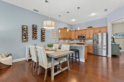 Touwnhouse à vendre à Venice, Floride: 2 chambres, 164.16 m2 № 2232140 - photo 10