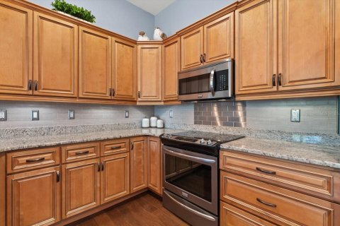 Touwnhouse à vendre à Venice, Floride: 2 chambres, 164.16 m2 № 2232140 - photo 13