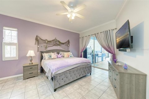 House in Bradenton, Florida 3 bedrooms, 196.67 sq.m. № 2223814 - photo 16