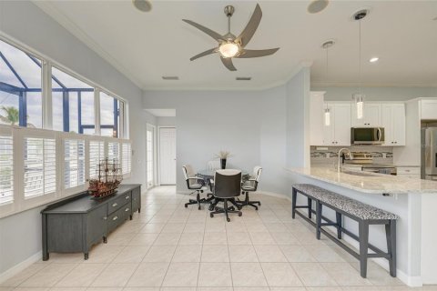 House in Bradenton, Florida 3 bedrooms, 196.67 sq.m. № 2223814 - photo 11