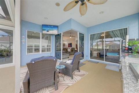 House in Bradenton, Florida 3 bedrooms, 196.67 sq.m. № 2223814 - photo 5