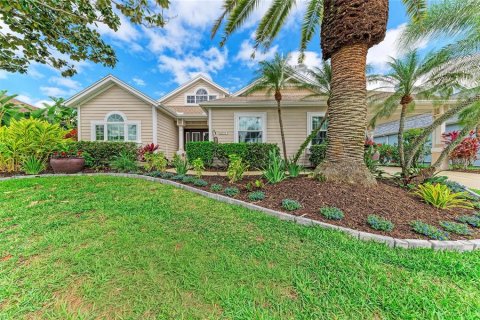 House in Bradenton, Florida 3 bedrooms, 196.67 sq.m. № 2223814 - photo 3