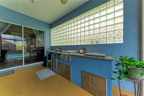 House in Bradenton, Florida 3 bedrooms, 196.67 sq.m. № 2223814 - photo 30
