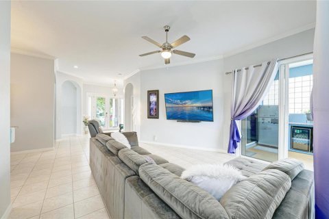 House in Bradenton, Florida 3 bedrooms, 196.67 sq.m. № 2223814 - photo 14