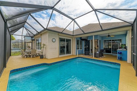 House in Bradenton, Florida 3 bedrooms, 196.67 sq.m. № 2223814 - photo 4