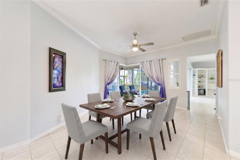 House in Bradenton, Florida 3 bedrooms, 196.67 sq.m. № 2223814 - photo 15