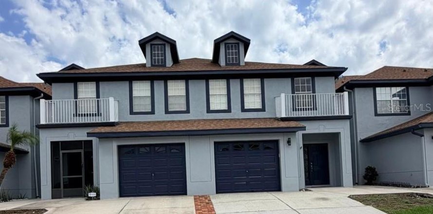 Townhouse in Kissimmee, Florida 3 bedrooms, 181.81 sq.m. № 2383404