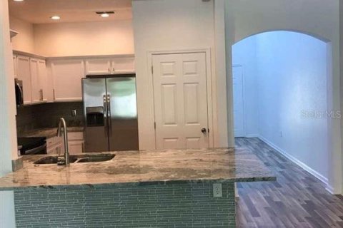 Townhouse in Kissimmee, Florida 3 bedrooms, 181.81 sq.m. № 2383404 - photo 7