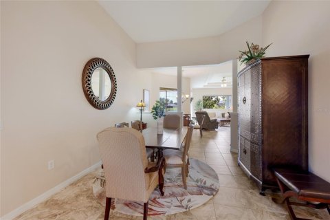 Casa en venta en Bradenton, Florida, 3 dormitorios, 185.62 m2 № 2339519 - foto 8