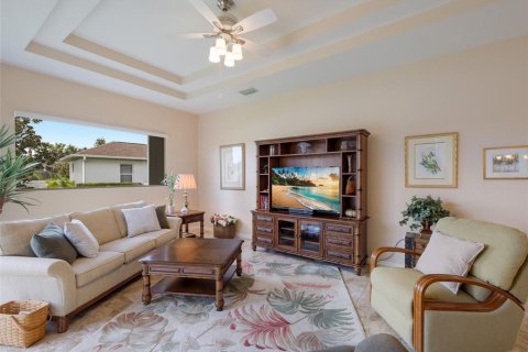 Casa en venta en Bradenton, Florida, 3 dormitorios, 185.62 m2 № 2339519 - foto 13