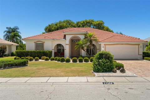 House in Sun City Center, Florida 3 bedrooms, 193.14 sq.m. № 2115096