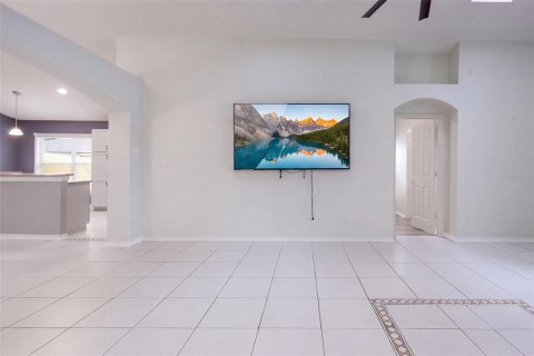 Villa ou maison à vendre à Clermont, Floride: 5 chambres, 203.18 m2 № 2409014 - photo 17