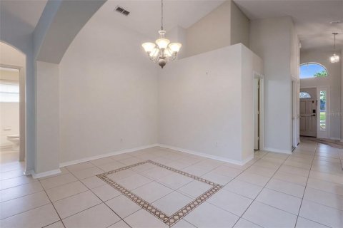 Villa ou maison à vendre à Clermont, Floride: 5 chambres, 203.18 m2 № 2409014 - photo 7