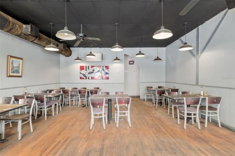 Propiedad comercial en venta en Alachua, Florida, 266.07 m2 № 1919306 - foto 27