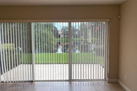 House in Orlando, Florida 2 bedrooms, 158.68 sq.m. № 1906557 - photo 7
