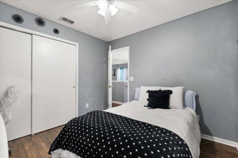 Townhouse in Orlando, Florida 3 bedrooms, 167.13 sq.m. № 1850242 - photo 19