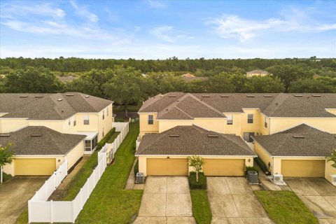 Townhouse in Orlando, Florida 3 bedrooms, 167.13 sq.m. № 1850242 - photo 27