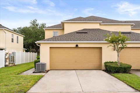 Townhouse in Orlando, Florida 3 bedrooms, 167.13 sq.m. № 1850242 - photo 2