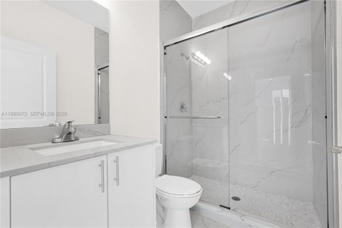 Купить таунхаус в Майами, Флорида 5 спален, № 2048407 - фото 13