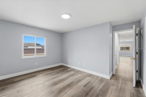 Copropriété à vendre à Winter Haven, Floride: 2 chambres, 79.06 m2 № 2211165 - photo 21