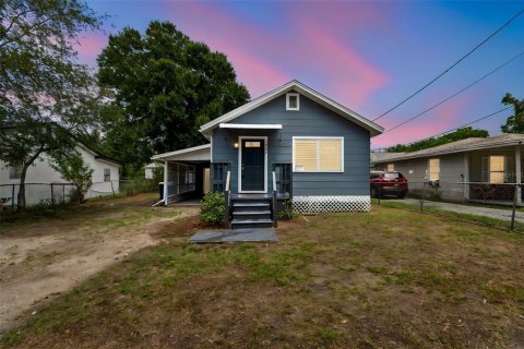 House in Clearwater, Florida 2 bedrooms, 79.52 sq.m. № 2198308