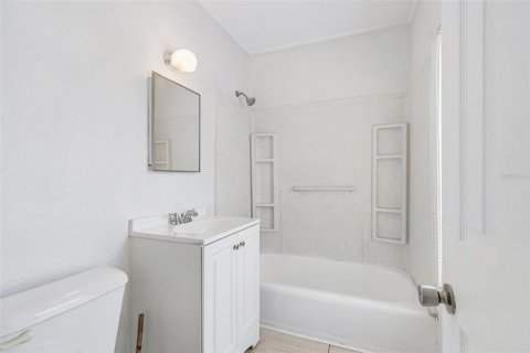 Casa en venta en Clearwater, Florida, 2 dormitorios, 79.52 m2 № 2198308 - foto 14