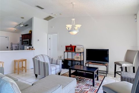 Casa en venta en Orlando, Florida, 3 dormitorios, 134.52 m2 № 2383752 - foto 9