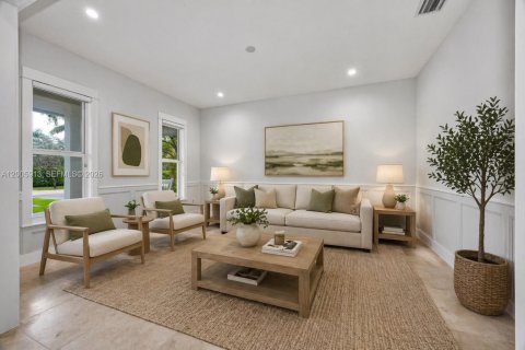 House in Miami, Florida 4 bedrooms, 301.75 sq.m. № 2069902 - photo 5