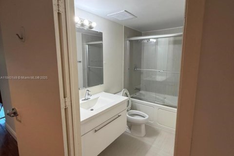 Appartement à louer à South Miami, Floride: 37.16 m2 № 1851952 - photo 6