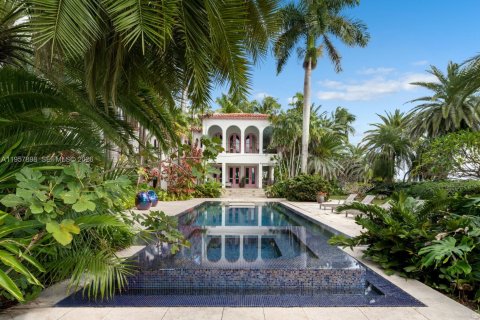 Casa en venta en Miami Beach, Florida, 6 dormitorios, 855.54 m2 № 2019852 - foto 9
